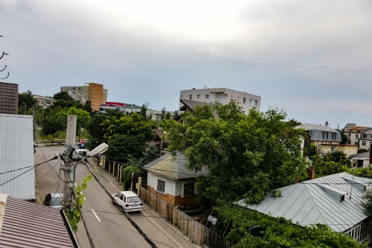 Casa Marguta Hotel Jászvásár Kültér fotó