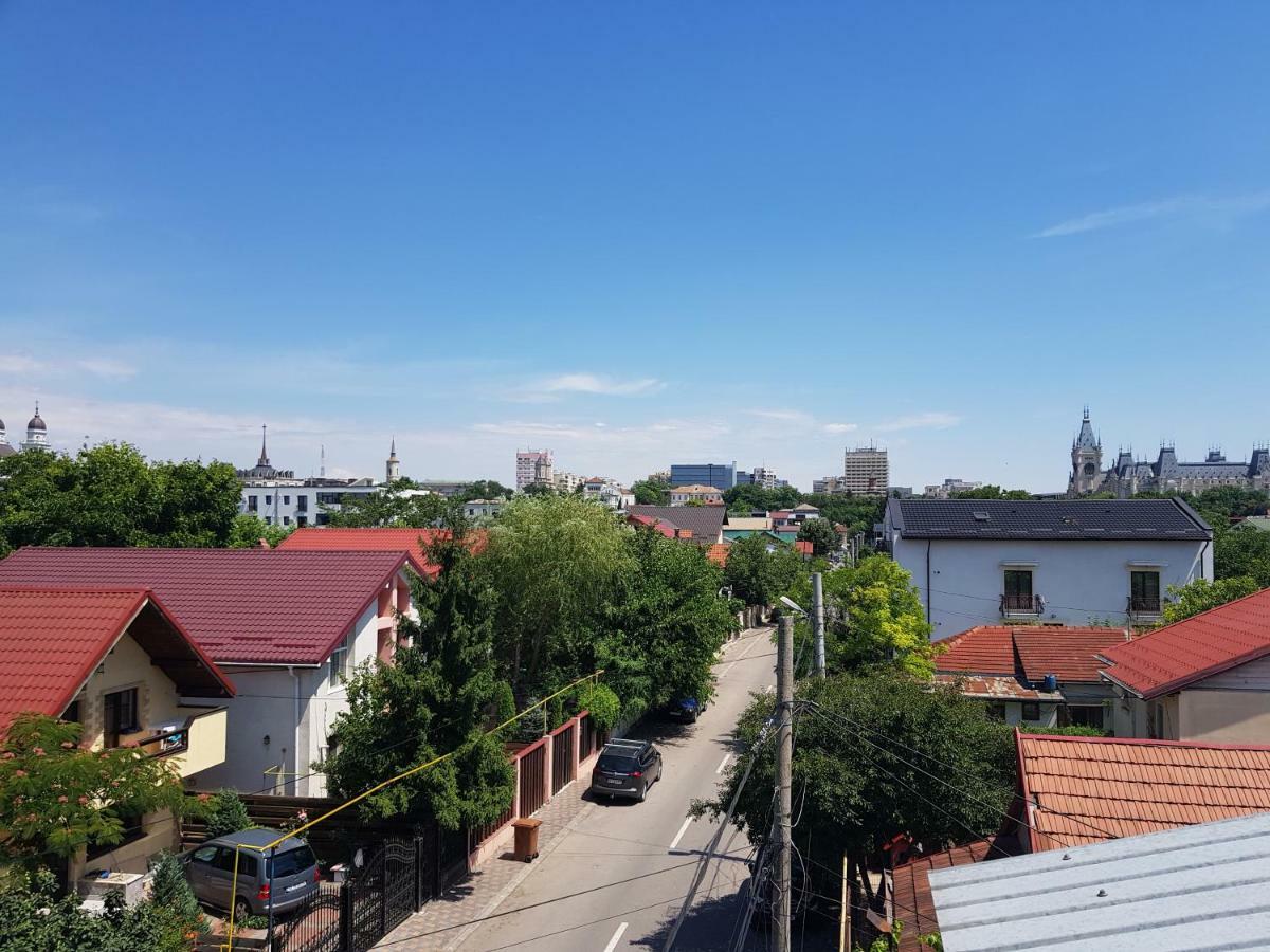 Casa Marguta Hotel Jászvásár Kültér fotó
